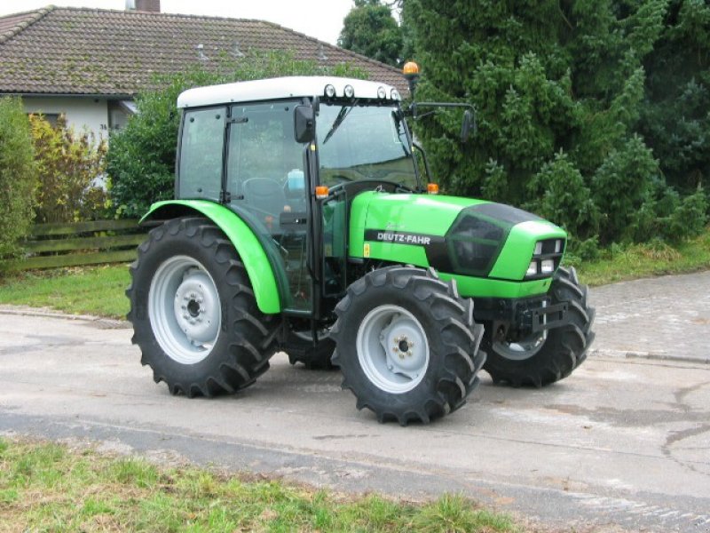 Traktor Deutz-Fahr Agrolux 320 - technikboerse.com