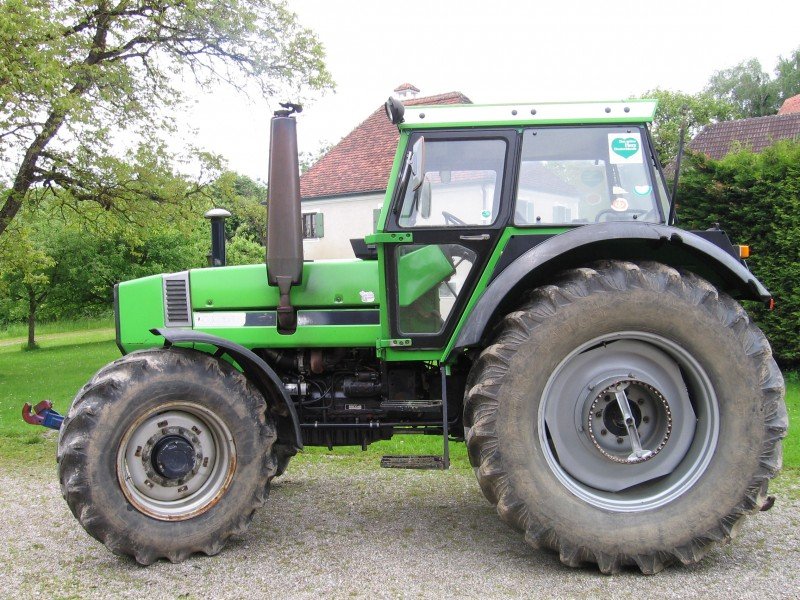 Deutz-Fahr DX 145 Tractor - technikboerse.com