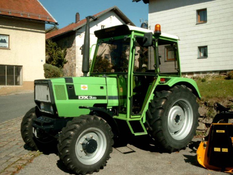 Deutz-Fahr DX 3.10 / Allrad Traktor - technikboerse.com