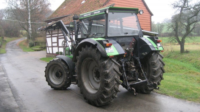 Traktor Deutz-Fahr DX 605 - technikboerse.com