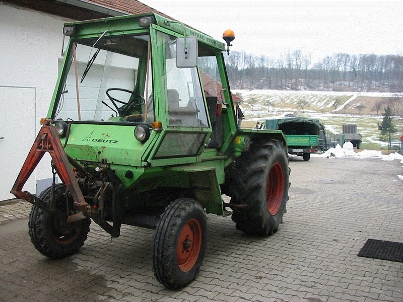 Deutz-Fahr Intrac 2002 Tracteur - technikboerse.com