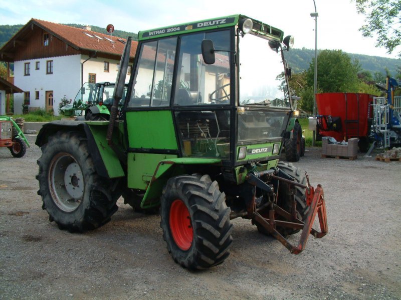 Tractor Deutz-Fahr Intrac 2004 - technikboerse.com