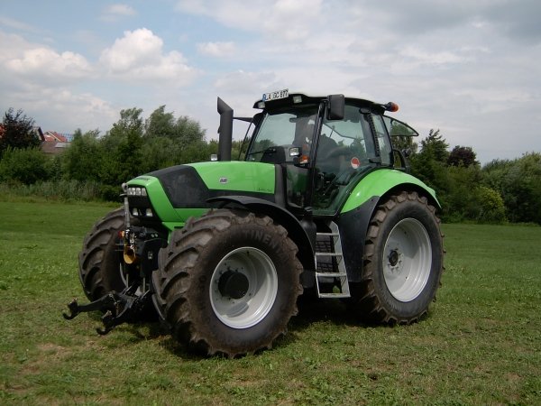 Traktor Deutz-Fahr M650 - technikboerse.com