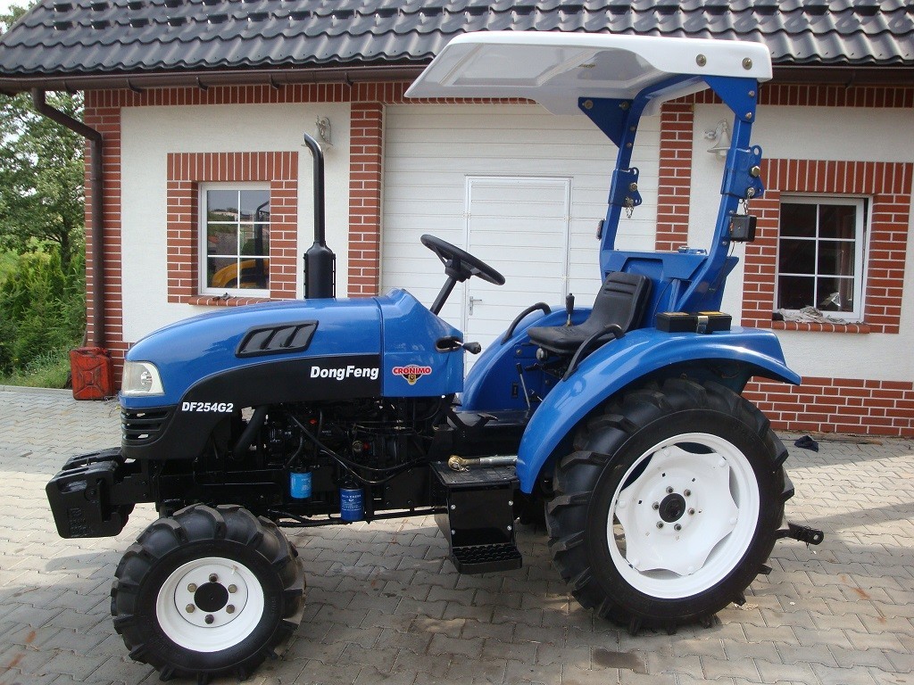 Small tractor DF-254G2 Dongfeng 4WD without license plates ...