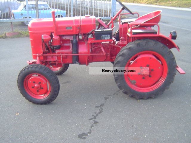 Fahr D15 price negotiable 1951 Agricultural Tractor Photo and Specs