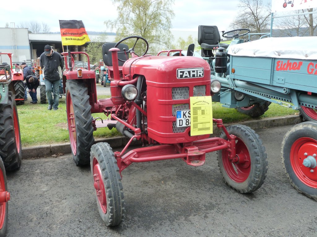 Fahr D 80 H steht bei der Oldtimerausstellung der Traktor-Oldtimer ...