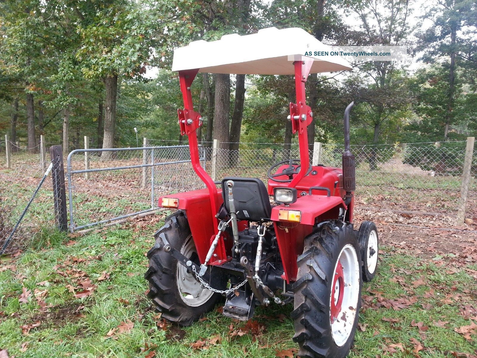 Farm Pro 2420 Tractor Tractors photo 1