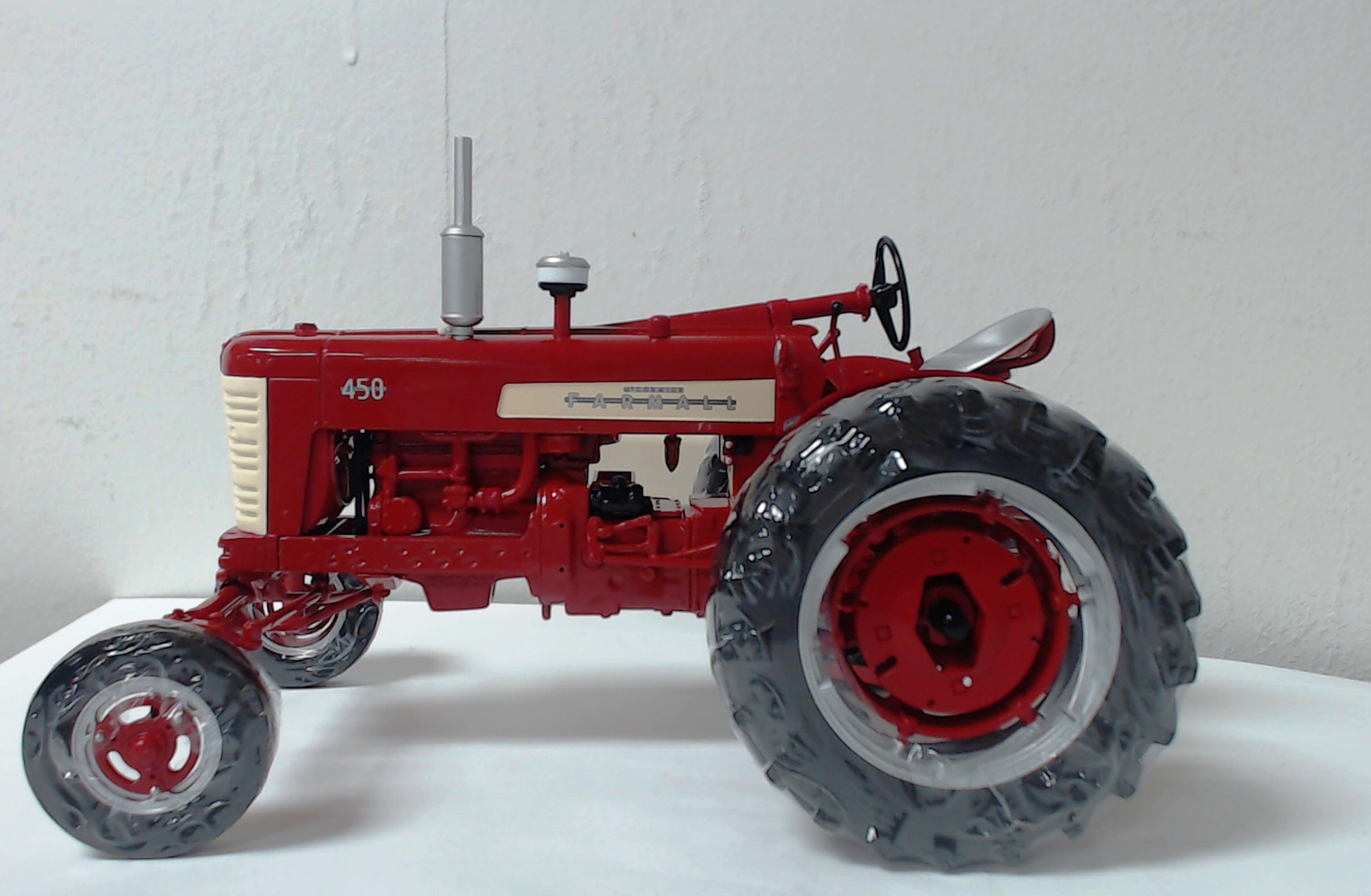 Farmall 450 Gas Wide Front | Down On The Farm