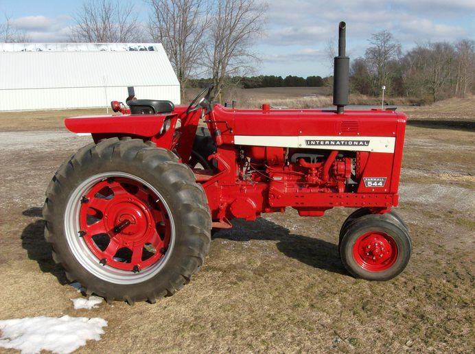 1969 International 544 | Farmall, IH Tractors | Pinterest
