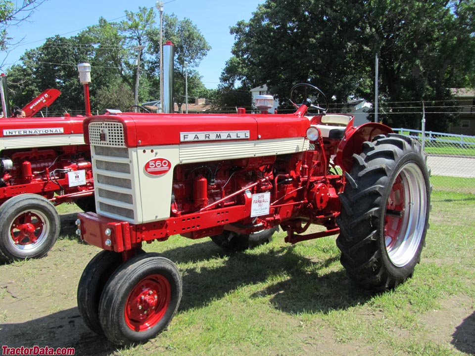 Farmall 560 with gas engine and tricycle front.