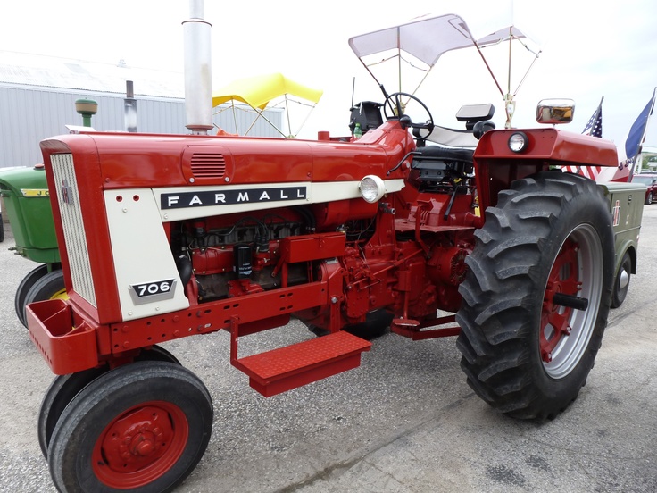 Farmall 706 | Classic Tractors | Pinterest