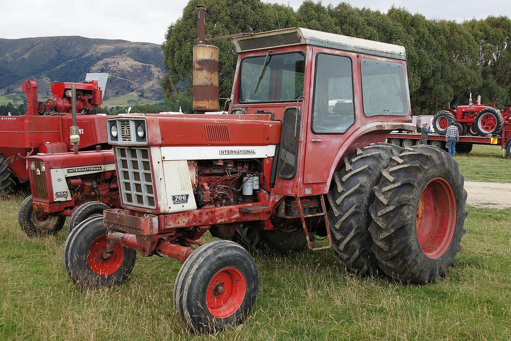 International Farmall 766 Tractor. | The West Otago Vintage ...