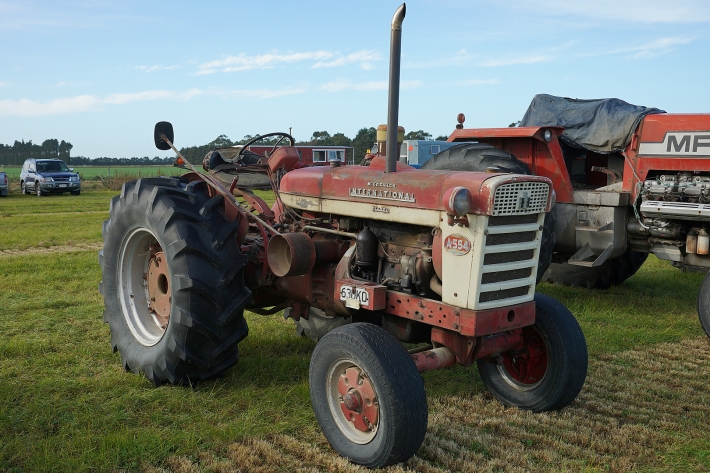 Farmall A-554 Specifications