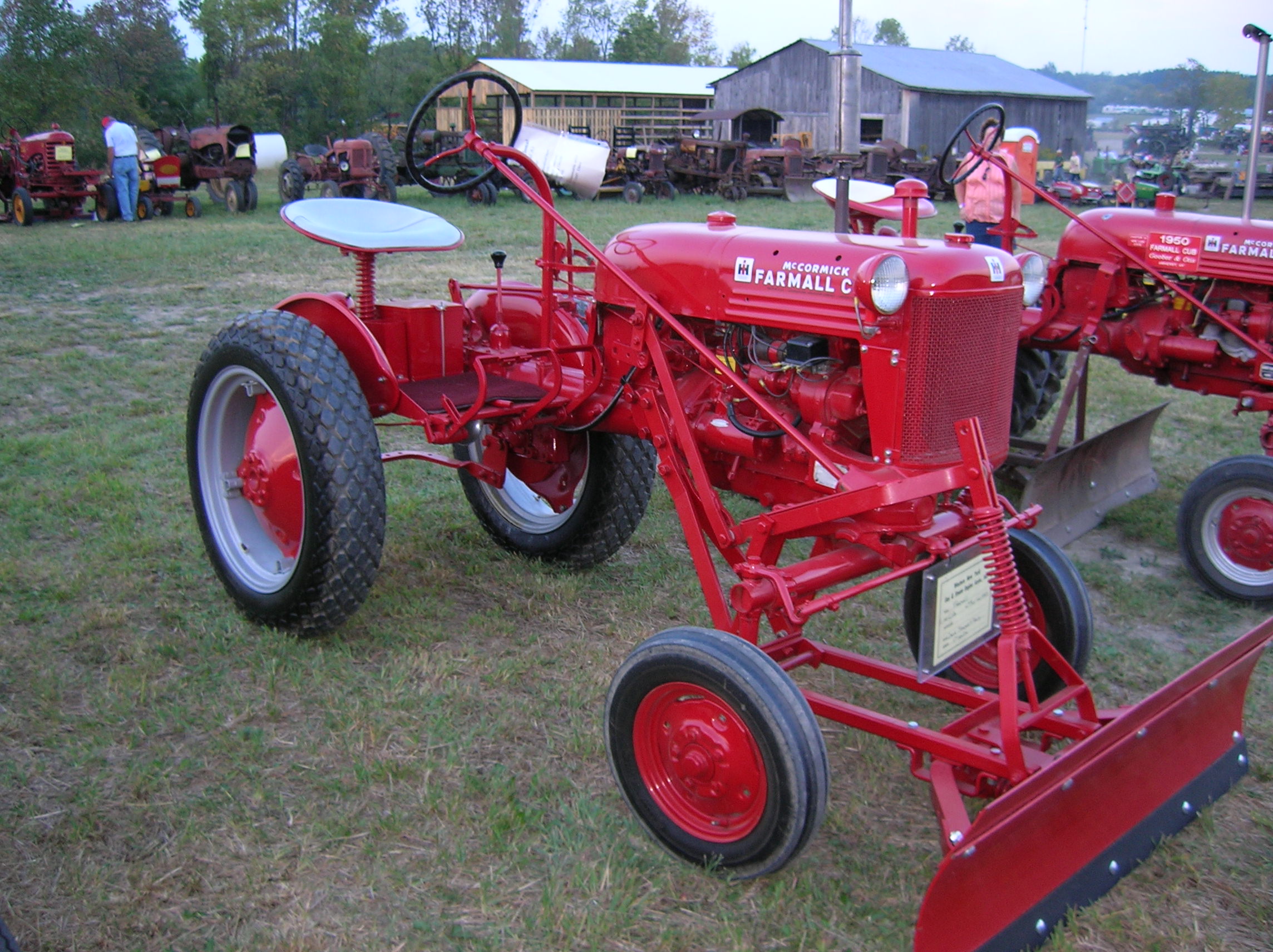 Farmall cub. Amazing pictures & video to Farmall cub. | Cars in India