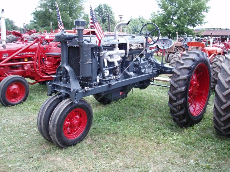McCormick-Deering Farmall F-20 | Tractors and trucks and old cars | P ...