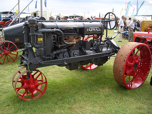 Farmall Regular tractor - manufactured 1929 | Flickr - Photo Sharing!