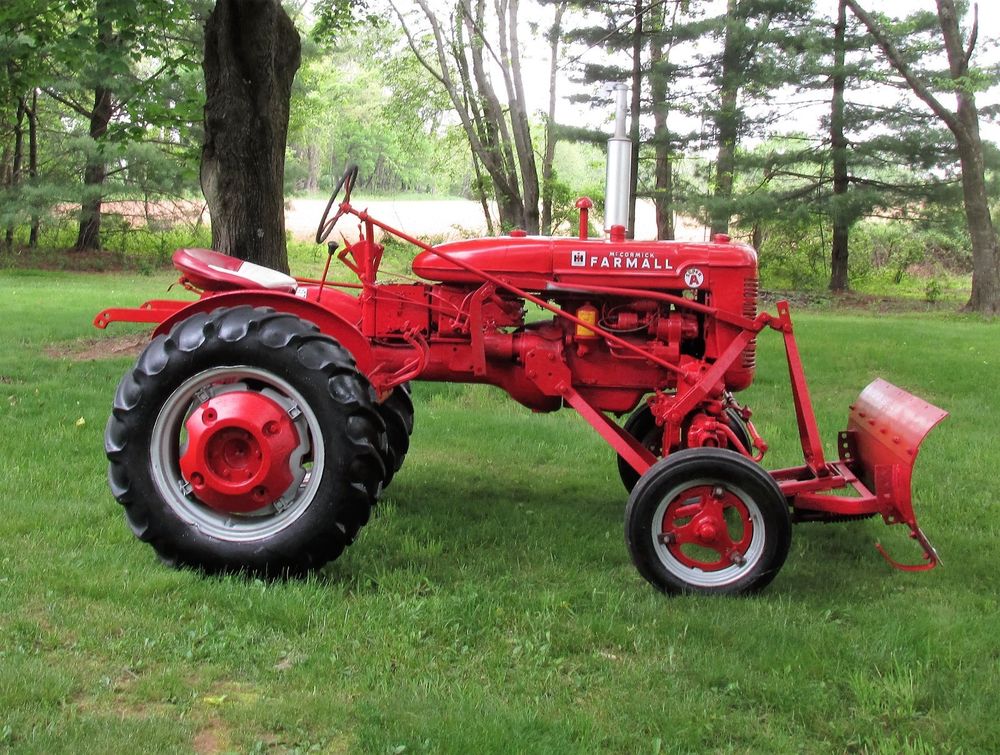 FARMALL SUPER A TRACTOR with SNOW PLOW | eBay