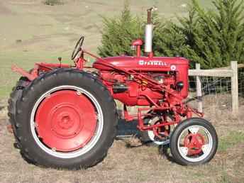 ... for Sale: 1948 Farmall Super Av (2003-05-13) - TractorShed.com