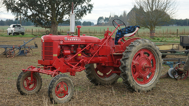Farmall Super FC Tractor. | Flickr - Photo Sharing!