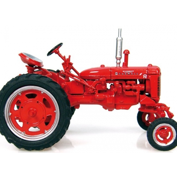 Here we have the IH McCormick Farmall Super FC - 1955