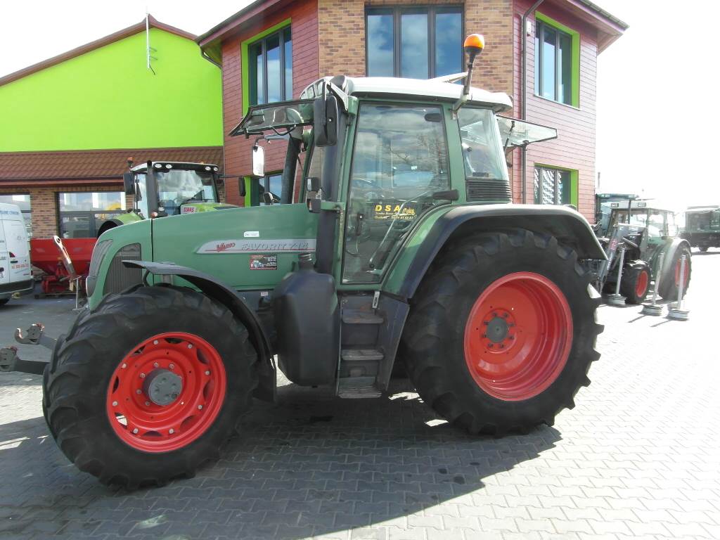 Fendt 714 Vario for sale - Price: $28,447, Year: 2000 | Used Fendt 714 ...