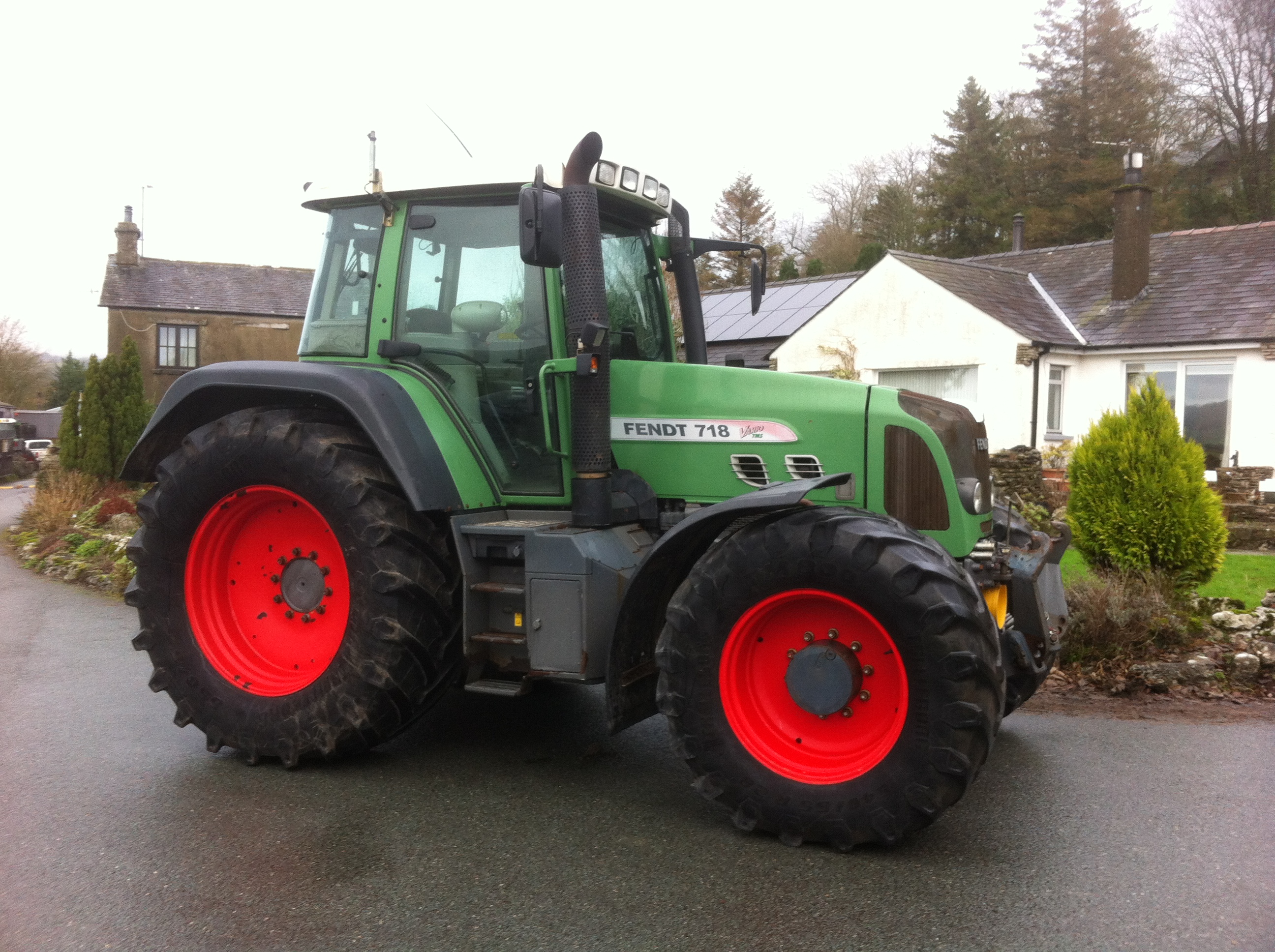 Fendt 718 VARIO CUMBRIA Tractors, Price: £36,500, Year of manufacture ...