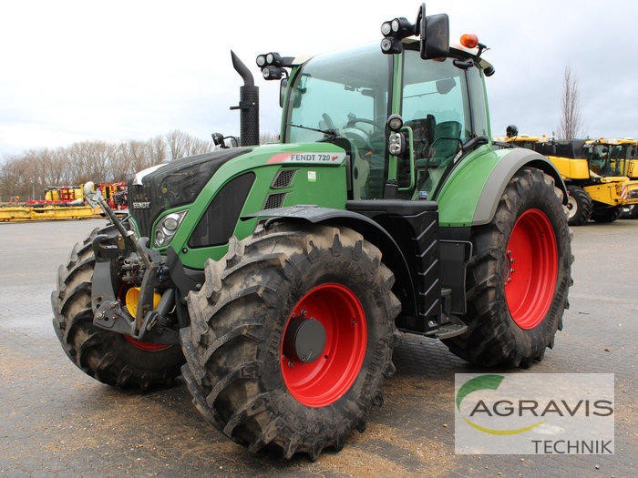 ... .com :: Second-hand machine Fendt 720 VARIO SCR PROFI Tractor - sold