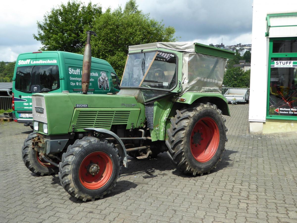 Dieser gebrauchte Traktor Fendt Farmer 103S, Baujahr 1971, mit 48 PS ...