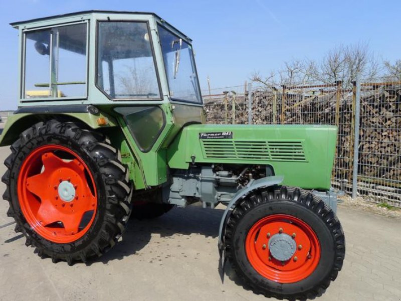 Fendt Farmer 104S Allrad Traktor - technikboerse.com