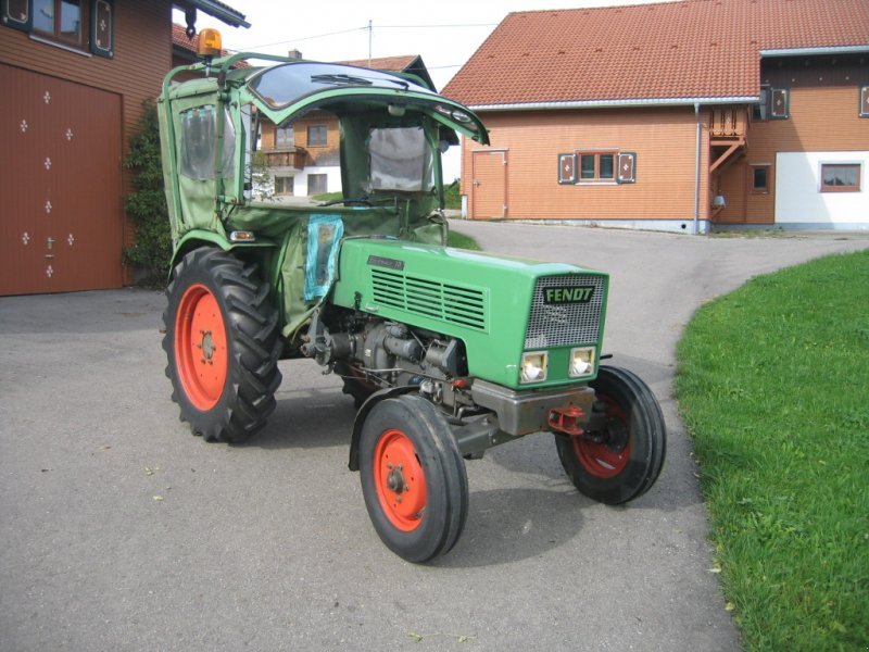 Fendt Farmer 1D - Fl 131 s Traktor - technikboerse.com