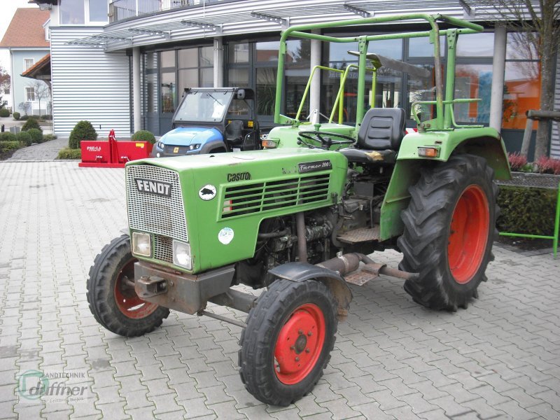Fendt Farmer 200 S Traktor - technikboerse.com