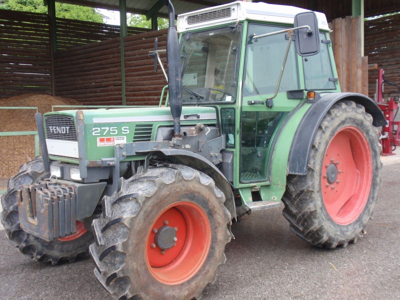 FENDT Farmer 275 S Allrad aus Friedberg | Landmaschinen gebraucht ...