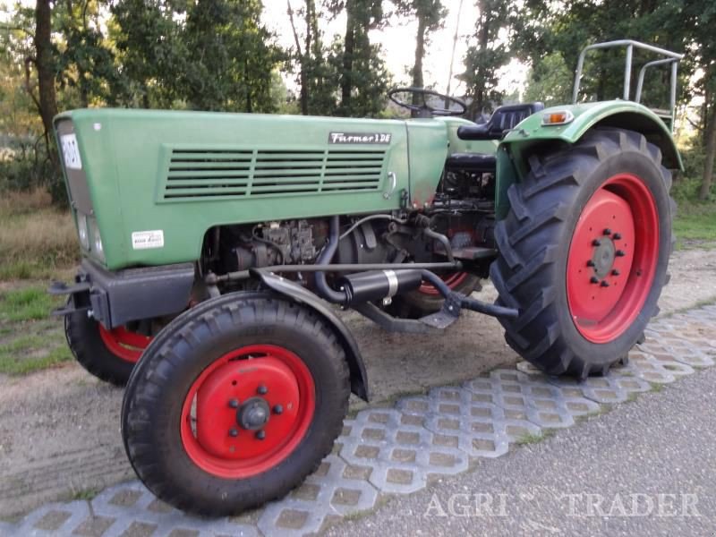 Fendt Farmer 2DE Tracteur - technikboerse.com
