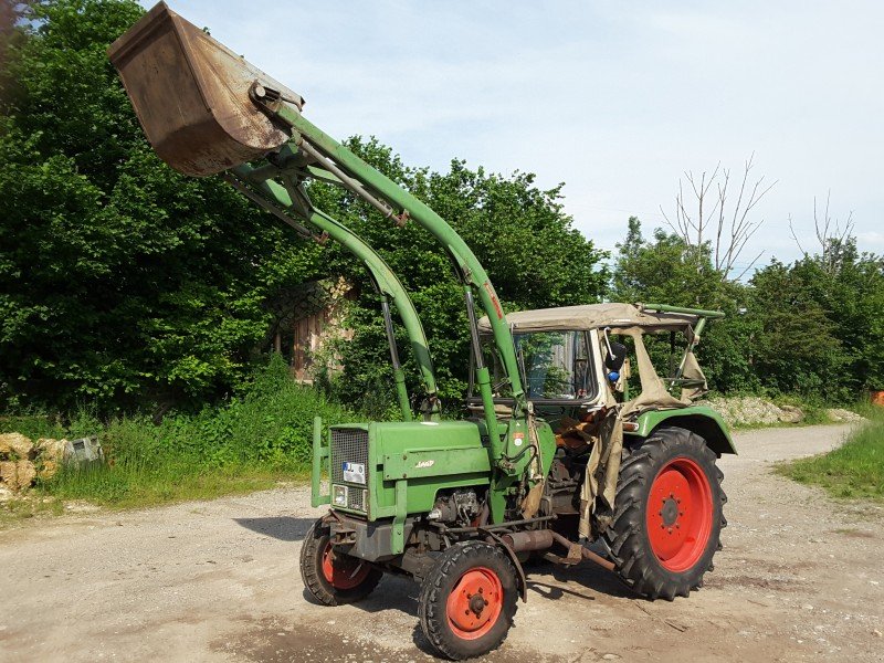 Fendt Farmer 2s Traktor - technikboerse.com