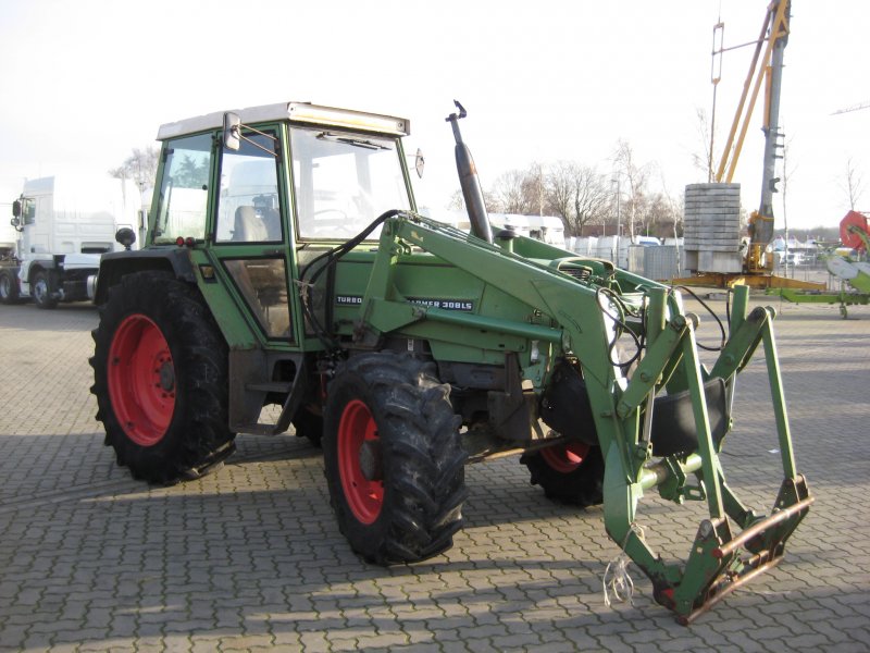 Traktor Fendt Farmer 308LS - technikboerse.com