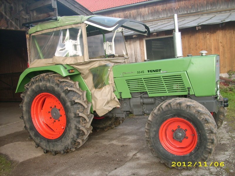 Fendt Farmer 4S Tractor - technikboerse.com