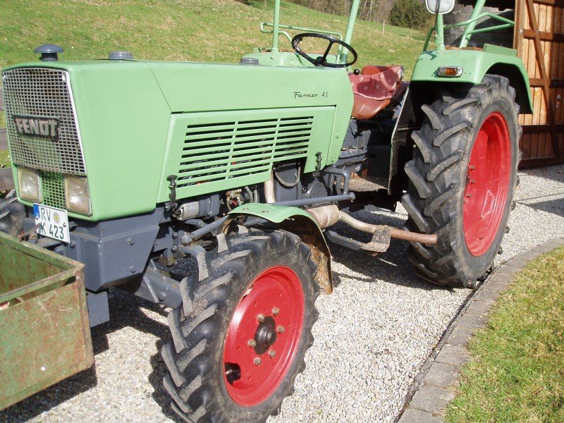 Fendt Farmer 4S Traktor - Rabljeni traktori i poljoprivredni strojevi ...