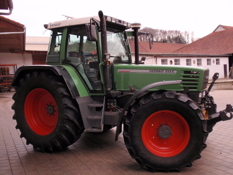 ... -Boerse :: Gebrauchtmaschine Fendt Favorit 515C Traktor - verkauft