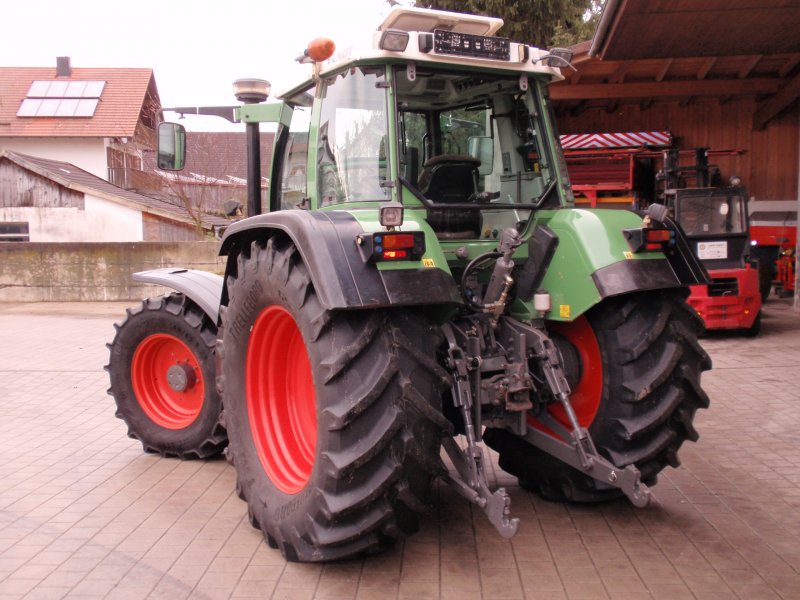 ... -Boerse :: Gebrauchtmaschine Fendt Favorit 515C Traktor - verkauft