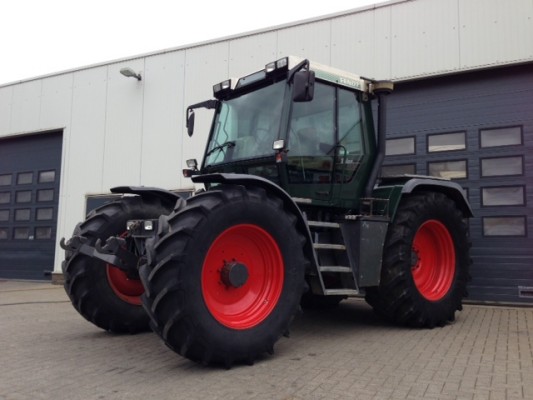 Fendt Xylon 524 Gebrauchter Traktor Pictures to pin on Pinterest