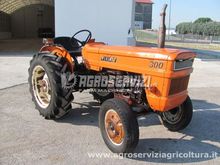fiat 300 $ 2498 lugo italy manufacturer fiat model 300 tractor working ...