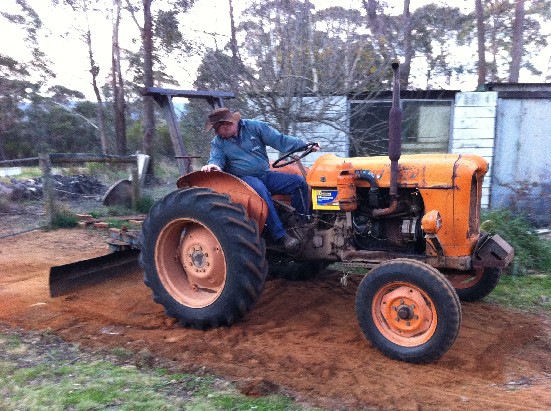 Fiat 411RB Review by Andrew Lark - TractorByNet.com